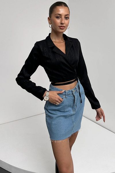 Fav Style Μαύρη Crop Μπλούζα - Μακρυμάνικο με Πουκάμισο γιακά και Λεπτομέρεια με Δέσιμο