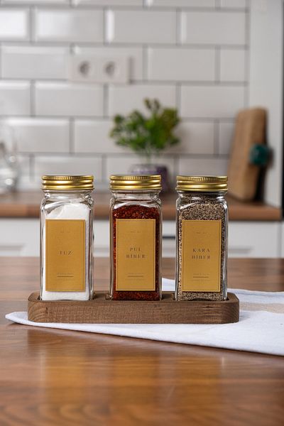 EVLE Set of 3 Glass Spice Racks with Wooden Stand Gold Lid Labeled Spice Rack Set
