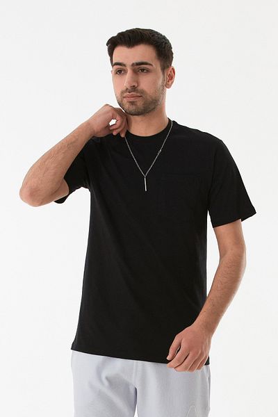 Fulla Moda Μπλουζάκι με λαιμόκοψη με λεπτομέρεια κολιέ με τσέπη