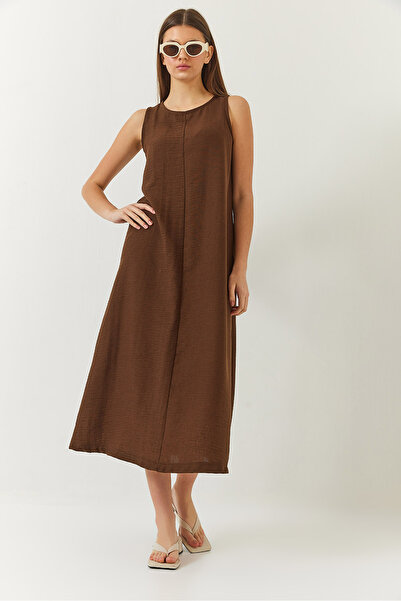 Bianco Lucci Dámské letní plátěné šaty s detailním zadním knoflíkem s tlustým popruhem 353 60261430