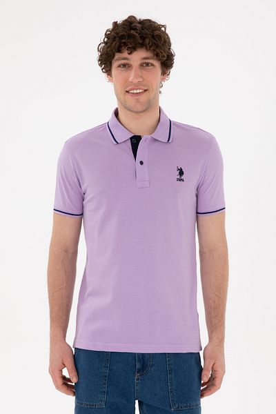 U.S. Polo Assn. تي شيرت رجالي بقصة ضيقة وياقة بولو أرجواني أساسي 50284631 -vr034