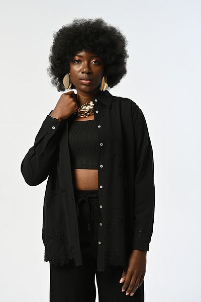 Orfeo Negro Cămașă de damă, culoare neagră, cu model de păsări, 100% bumbac, cu croială supradimensionată