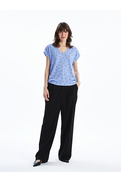 LC Waikiki Lcwaikiki Classic Lilac V-Neck Polka Dot Women's T-Shirt