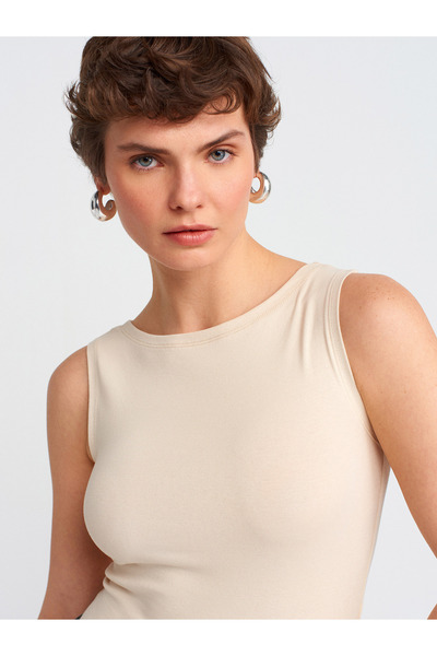 Dilvin 20868 Αμάνικο μπαλάκι με λαιμόκοψη