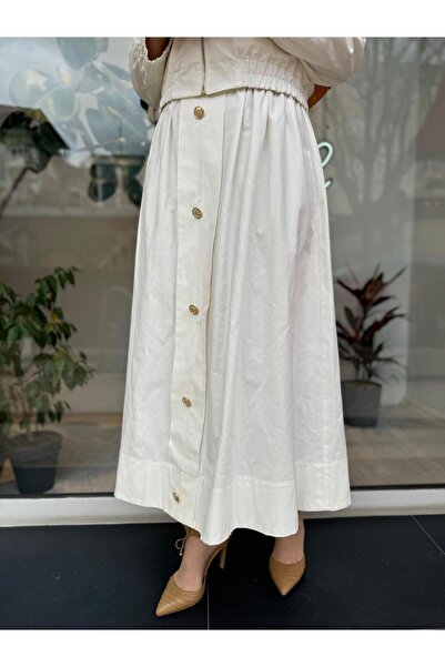 Venöve White Women's Skirt - Front Button