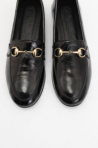 LuviShoes TREXIE Черни лачени дамски обувки с катарама от естествена кожа