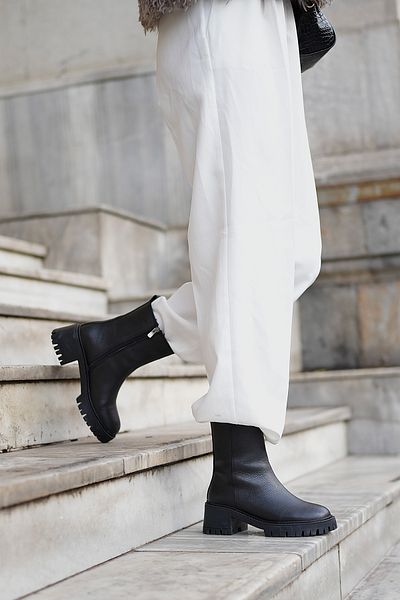 Marjin Forlas Black Women's Boots - Genuine Leather, Zipper, Thick Heel and Serrated Sole