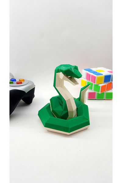 Mivodi 3D Magnetized Snake Puzzle (Green)