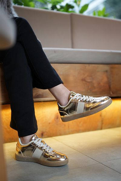 Marjin Goldfarbener Damen-Sneaker – Retro-Sportschuhe