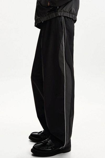 Bershka Technical trousers with sporty trim
