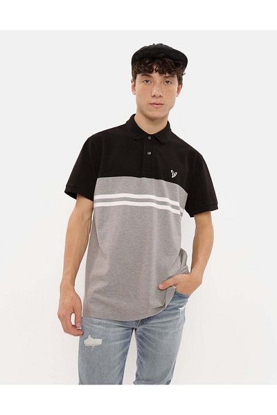AMERICAN EAGLE قميص بولو بيكيه مخطط من AE