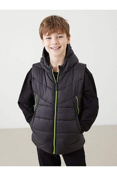 LC Waikiki LCW Boy's Puffer Vest with Hood