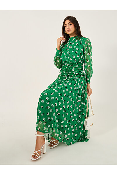 Styli فستان ماكسي بقصة A ورقبة عالية وطبعة كاملة