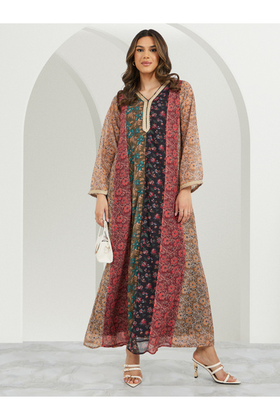 Styli Printed Color Block Jalabiya with Lace Trim Detail