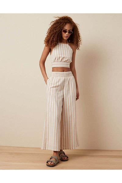 AMERICAN EAGLE AE High-Waisted Pull-On Wide-Leg Pant