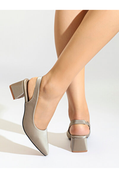 Sneak-a-Peek By Styli Solid Pointed Toe Slingback Formal Shoes