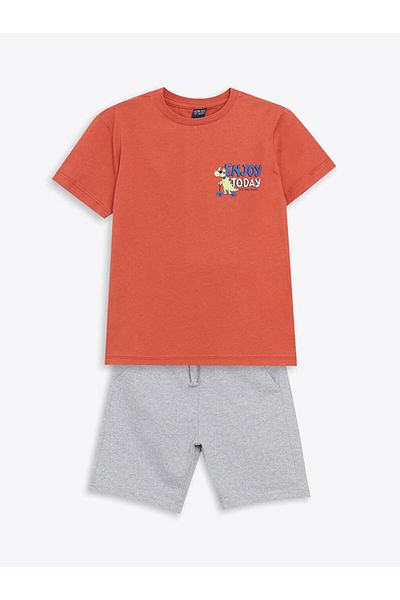 LC Waikiki Lcw Crew Neck Boys T-Shirt and Shorts