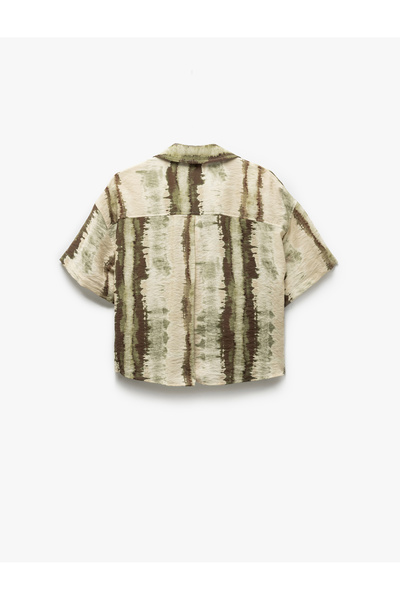 Koton Απλικέ με διπλή τσέπη με λεπτομέρεια Tie-Dye με σχέδιο βισκόζης κοντομάνικο Crop πουκάμισο