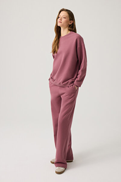 Los Ojos # # # Output 
 Dertli Mold - Leg Sweatpants - 6 Piece