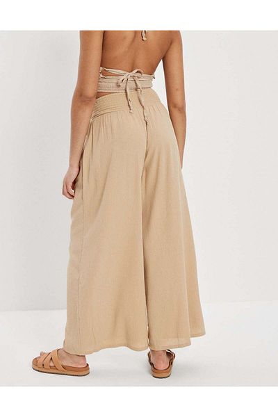 AMERICAN EAGLE بنطال AE Super High-Wisted Smocked ذو الساق الواسعة
