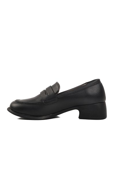 Pierre Cardin حذاء كلاسيكي نسائي باللون الأسود PC-54280 Z