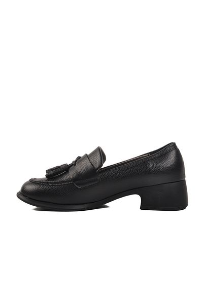 Pierre Cardin حذاء كلاسيكي نسائي باللون الأسود PC-54276 Z