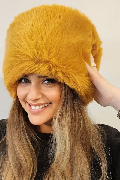 Mağazam Online Hardal Peluş KALPAK ŞAPKA | Suni Kürklü Kışlık Kadın Şapkası Yeni Yıl, Yılbaşı Hediyesi