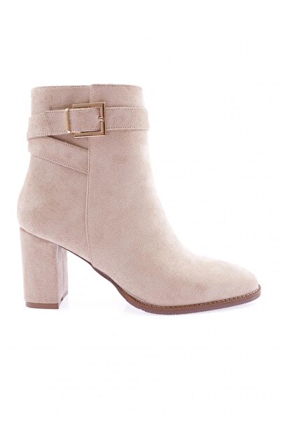 DGN Women's Belt Detailed Heeled Boots Beige Suede 2110162821