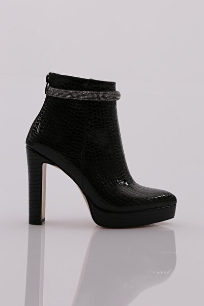 DGN Women's Heeled Boots 71333910