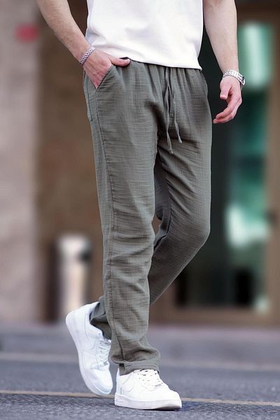Madmext Khakifarbene Herren-Basic-Hose aus Musselin-Stoff 6507