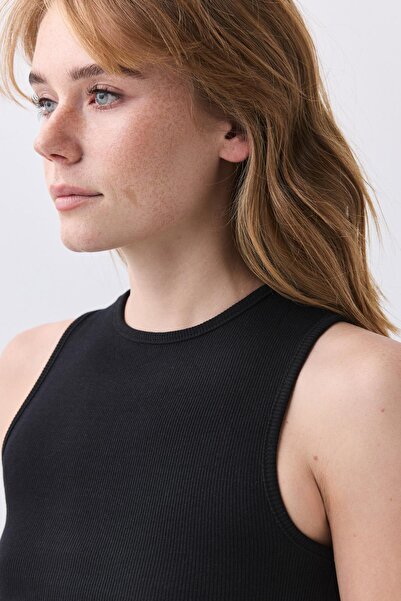 Trendiz Women's Corded Cotton Stretch Fabric Crop Blouse Black 9014