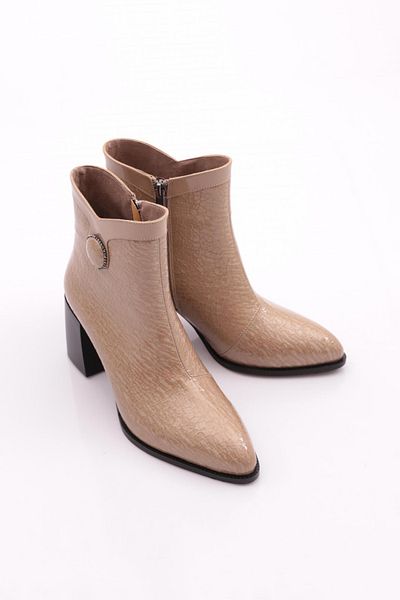 DGN 905 Women's Accessorized Heeled Boots