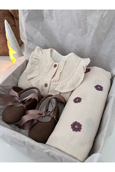 Sincabın Düşleri hoşgeldin bebek yenidoğan anne bebek hediye seti müslin örtü...