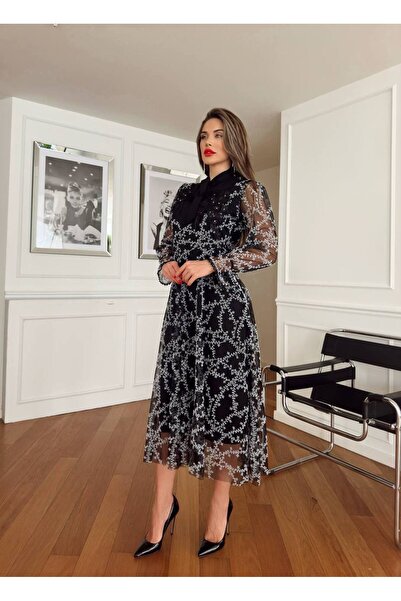 asyadabutik Kadın Tül ve Nakış Detaylı Özel Tasarım Abiye Elbise