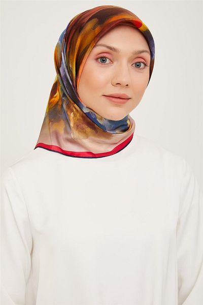 Armine Twill Silk Scarf 23Ka9033 Model
