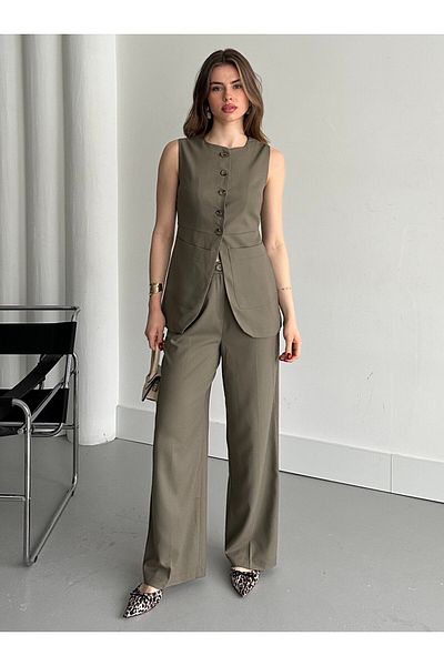 Laluvia Khakifarbenes, geknöpftes Weste-Hosen-Set -8484