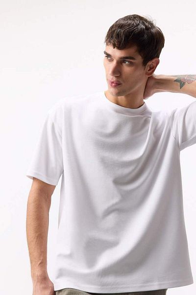 DeFacto New Season Oversize Wide Fit No-Iron Crew Neck Short Sleeve Basic Plain
