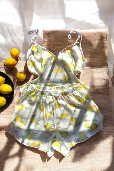 Butik Beyaz Saten Şortlu Pijama Takımı