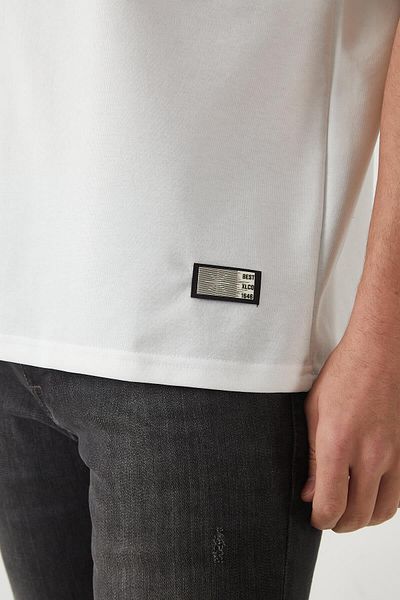 Valiberta Basic Oversize Men's T-Shirt with Panel Detail - Ecru