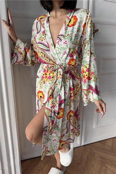 COCCOLARSI Motivi Etnici Beyaz Viskon Kimono / Sabahlık