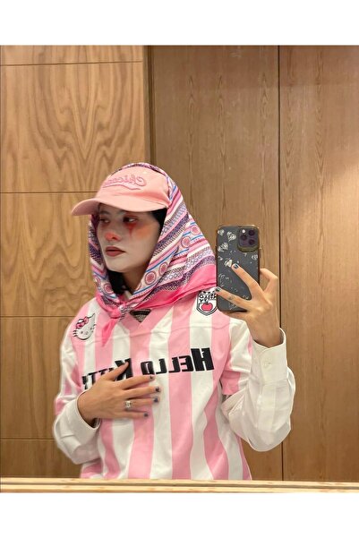 1blood Pembe Kitty Forma V Yaka