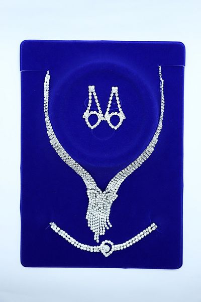 Rüveyda Bridal Jewelry Set