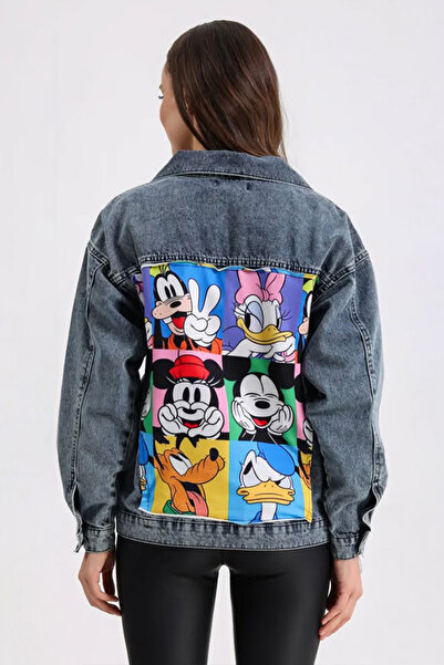 Hatun Atila Jachetă din denim cu imprimeu cu personaje de desene animate pe spate 7686