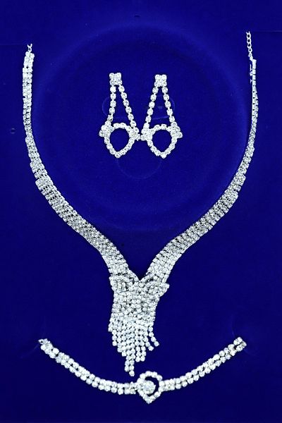 Rüveyda Bridal Jewelry Set