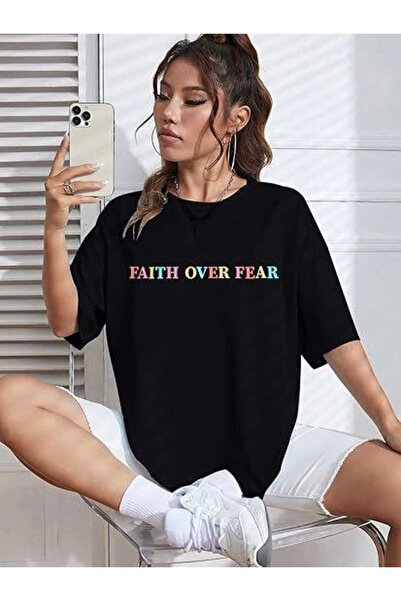 Deridün Yıldız Shoes تي شيرت مطبوع برقبة دائرية - أسود