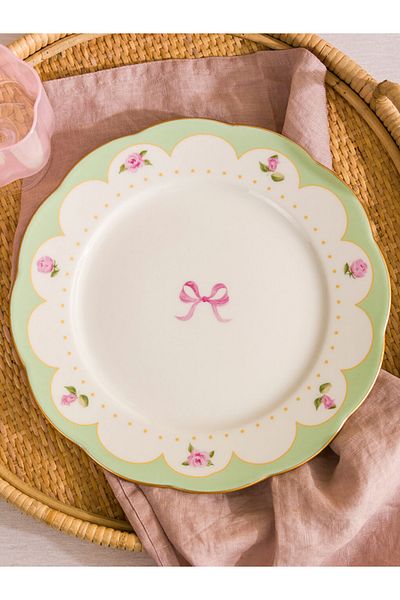 LC Waikiki Porcelain Serving Plate with Pink Ribbon Detail 26 cm