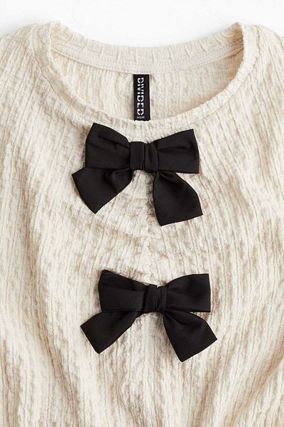 H&M Bow-detail waffled top