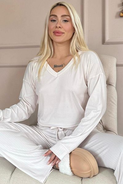 Pijamaevi Dámská pyžamová souprava Light Powder Dublin s dlouhým rukávem a výstřihem do V