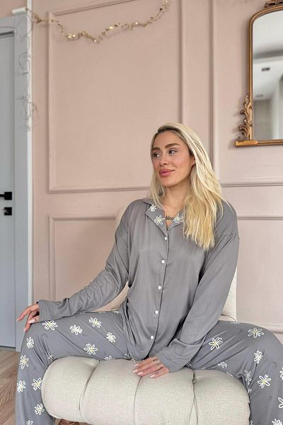 Pijamaevi Gray Daisy Print Bamboo Front Button Long Sleeve Women's Pajamas Set
