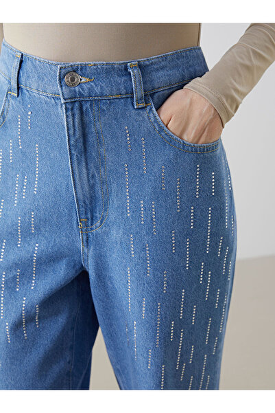 LC Waikiki LCW Beli Lastikli Straight Fit Taşlı Kadın Jean Pantolon